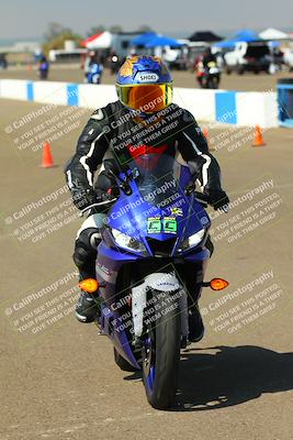 media/Sep-20-2025-TrackDaz (Sat) [[27f0cde673]]/Around the Pits/